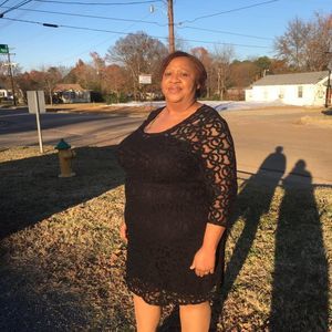 Meet your Posher, Debra